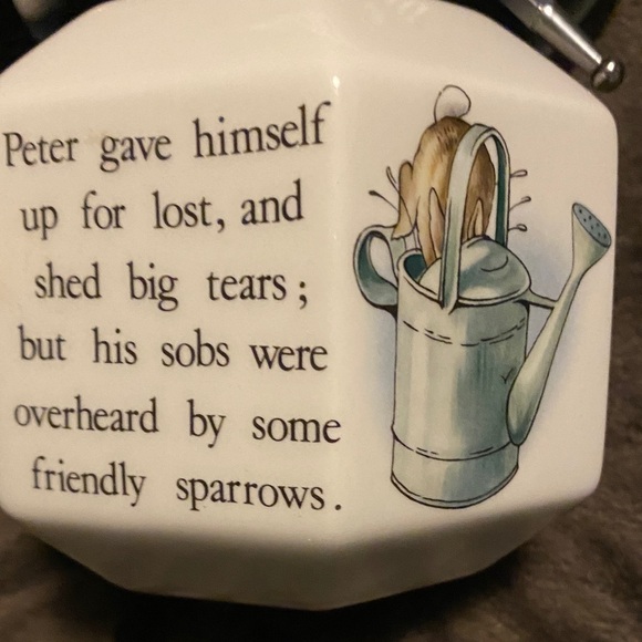 Peter Rabbit vintage Ceramic Coin Bank - White - Picture 5 of 7